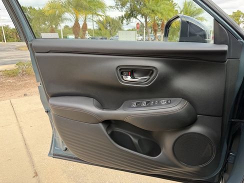 Certified 2023 Honda HR-V Sport image 21