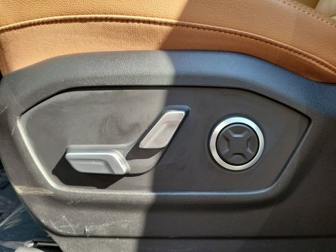 Used 2024 Hyundai Santa Fe Limited FWD image 18