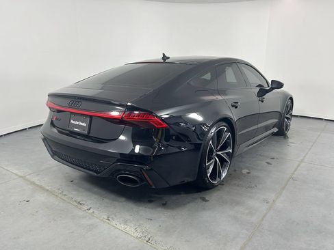 Used 2023 Audi RS 7 Sportback w/ Black Optic Package AWD/4WD image 7