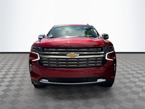 Used 2021 Chevrolet Suburban Premier w/ Premium Package image 2