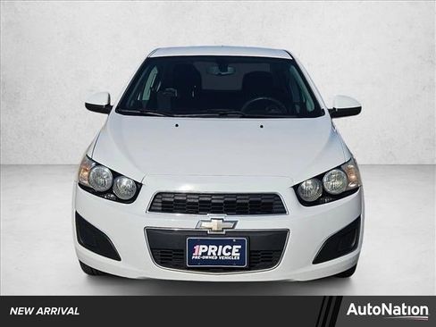 Used 2015 Chevrolet Sonic LT image 1