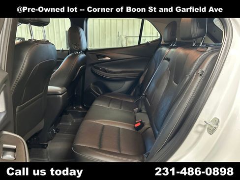 Used 2020 Buick Encore GX Essence w/ Advanced Technology Package AWD/4WD image 27