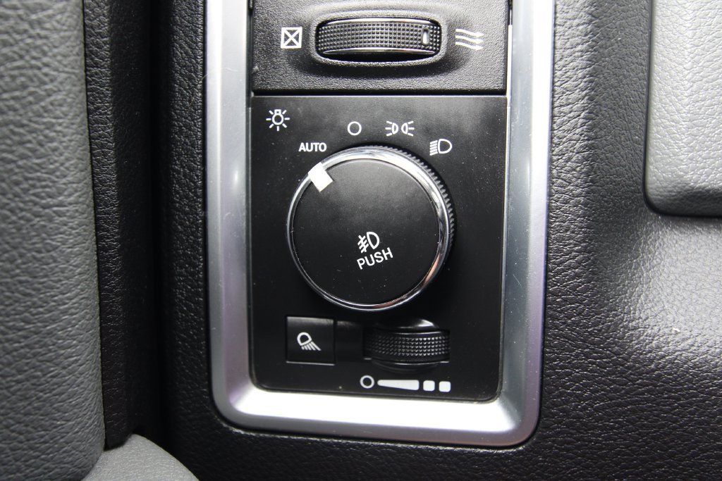 Used 2016 RAM 1500 Big Horn AWD/4WD image 23