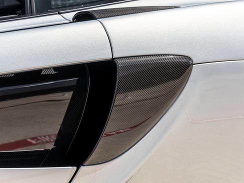 Used 2016 McLaren 570S Coupe RWD image 19