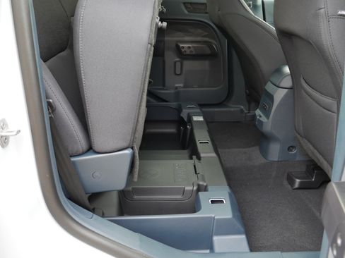 New 2025 Ford Maverick XL w/ Equipment Group 101A image 28