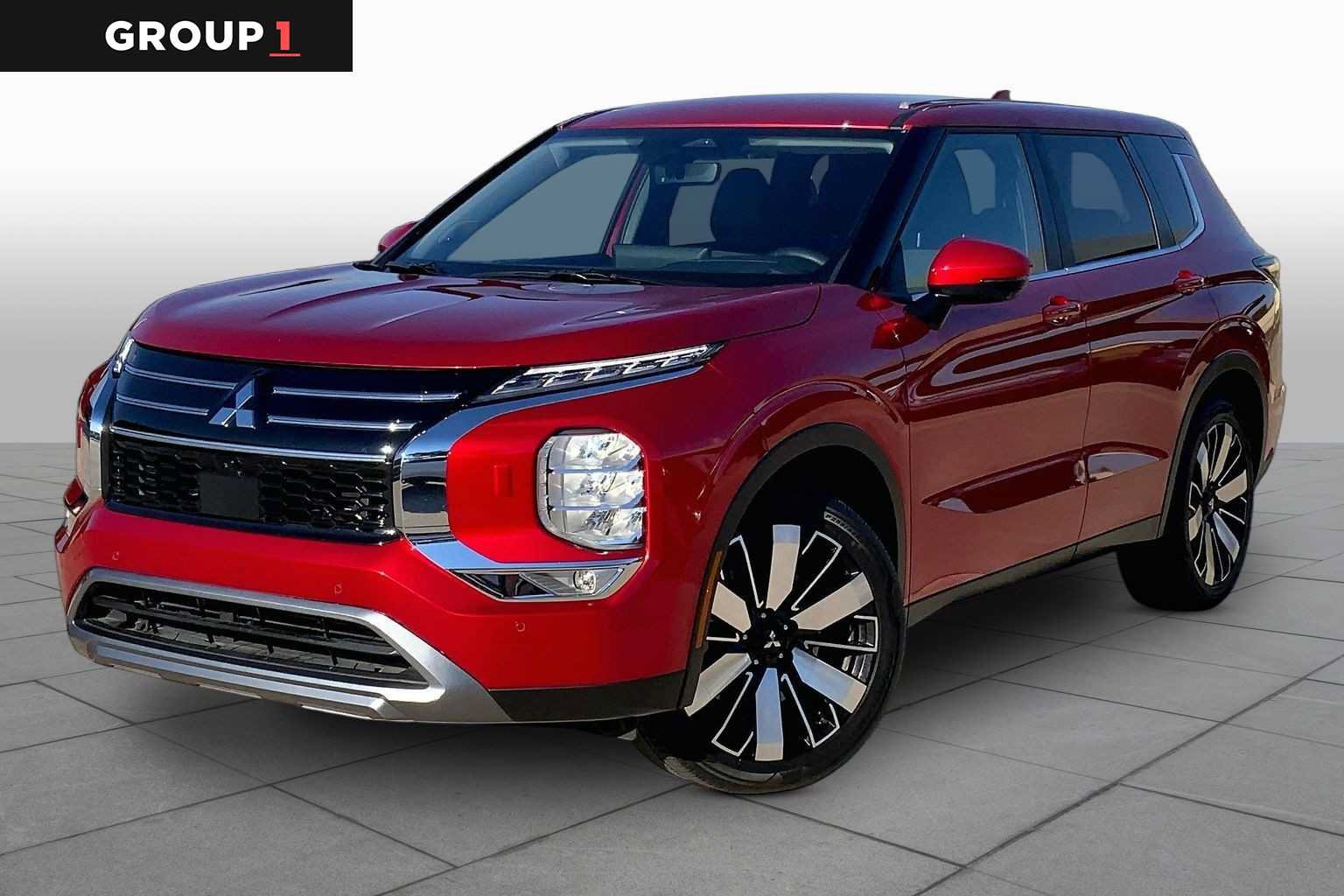 Used 2025 Mitsubishi Outlander SE AWD/4WD image 1