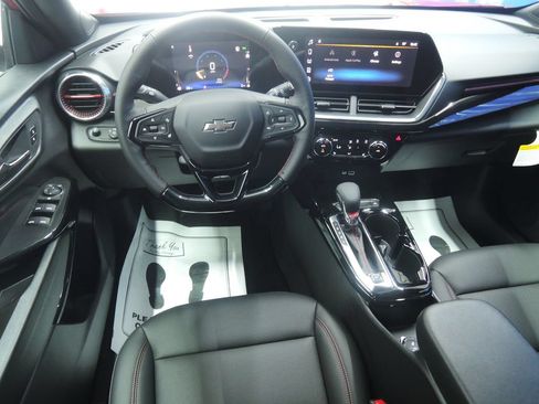 New 2026 Chevrolet Trax RS w/ Driver Confidence Package FWD image 10