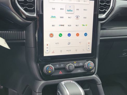 New 2025 Ford Ranger XLT w/ Equipment Group 301A High image 28