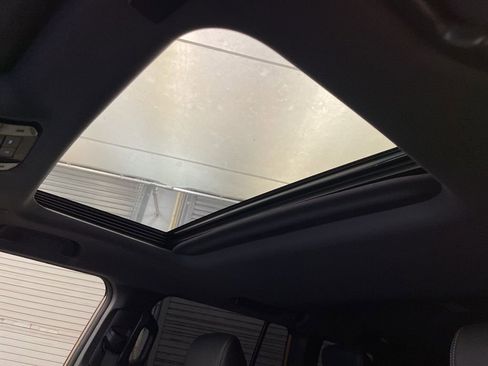 Used 2025 Toyota Land Cruiser w/ Premium Package image 19