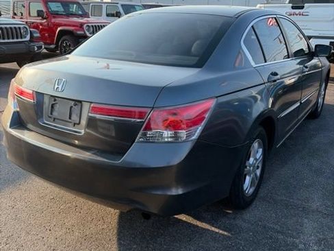 Used 2011 Honda Accord LX image 3