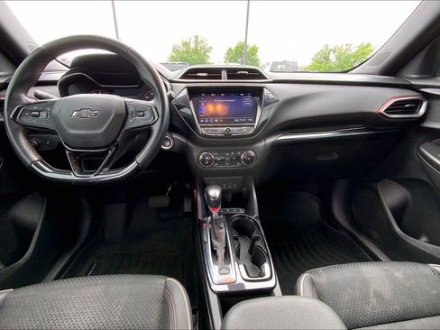 Used 2021 Chevrolet TrailBlazer RS w/ Convenience Package FWD image 15