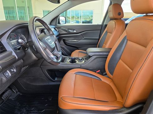 Used 2020 GMC Acadia AT4 w/ LPO, 'HIT The Road' Package image 9