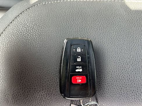 Used 2024 Toyota Camry XSE w/ Navigation Package image 33