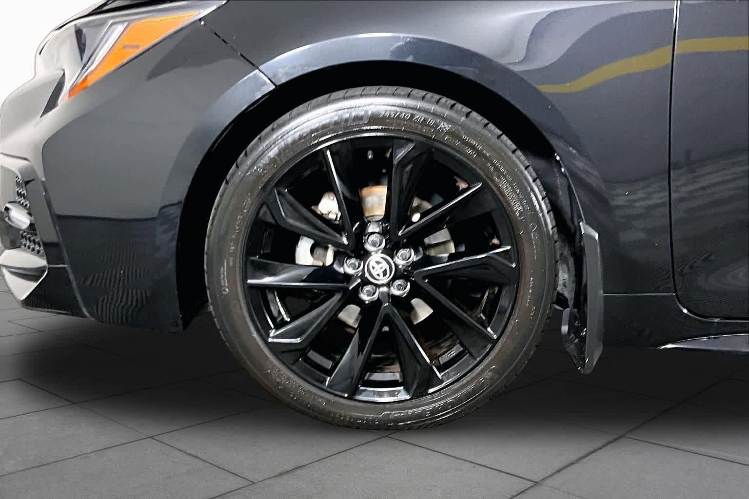 Used 2021 Toyota Corolla SE FWD image 9