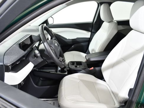 Used 2025 Ford Mustang Mach-E Premium AWD/4WD image 6
