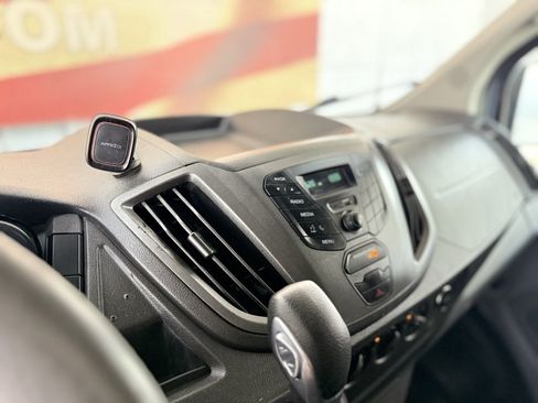 Used 2019 Ford Transit 250 148 High Roof Extended image 23