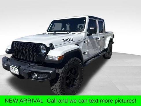 Used 2021 Jeep Gladiator Sport AWD/4WD image 1
