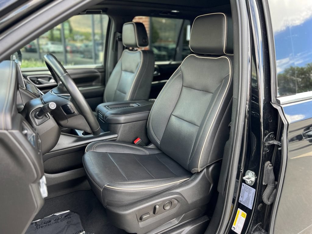 Used 2023 GMC Yukon SLT w/ Max Trailering Package AWD/4WD image 21
