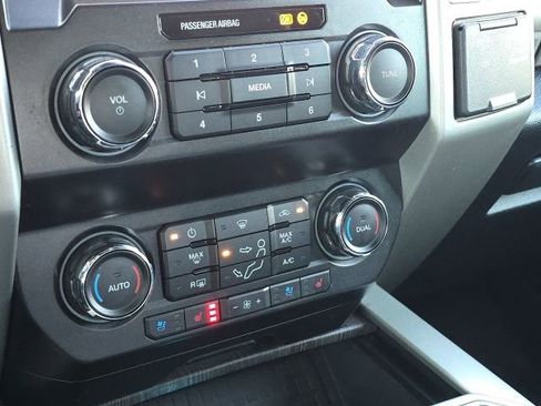 Used 2021 Ford F250 Lariat image 35