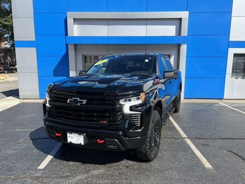 Used 2022 Chevrolet Silverado 1500 LT Trail Boss w/ Protection Package image 2