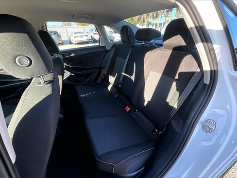 Certified 2025 Volkswagen Jetta S image 17