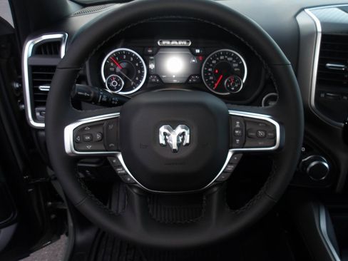 New 2026 RAM 1500 4x4 Crew Cab image 14