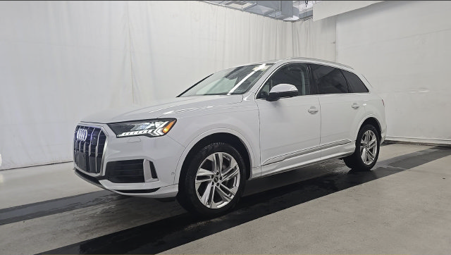 Used 2023 Audi Q7 3.0T Premium w/ Convenience Package AWD/4WD image 1