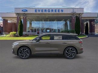 New 2025 Lincoln Corsair Grand Touring video 3