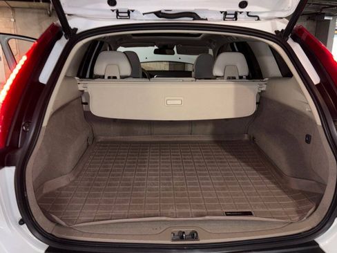 Used 2013 Volvo XC60 3.2 FWD image 18