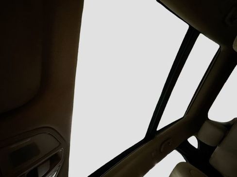 Used 2017 Hyundai Santa Fe Sport w/ 2.0T Ultimate Tech Package 05 image 24