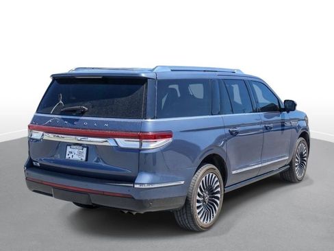 Used 2023 Lincoln Navigator L Reserve AWD/4WD image 8