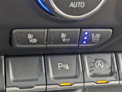 Used 2021 Chevrolet Silverado 1500 LTZ image 57