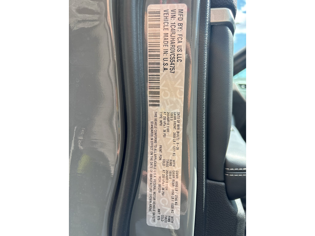 New 2027 Jeep Grand Cherokee Altitude AWD/4WD image 24