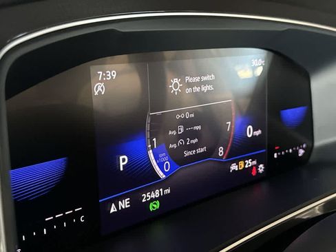 Certified 2024 Volkswagen Tiguan SE R-Line FWD image 16