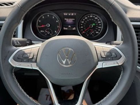 Used 2021 Volkswagen Atlas SE image 19