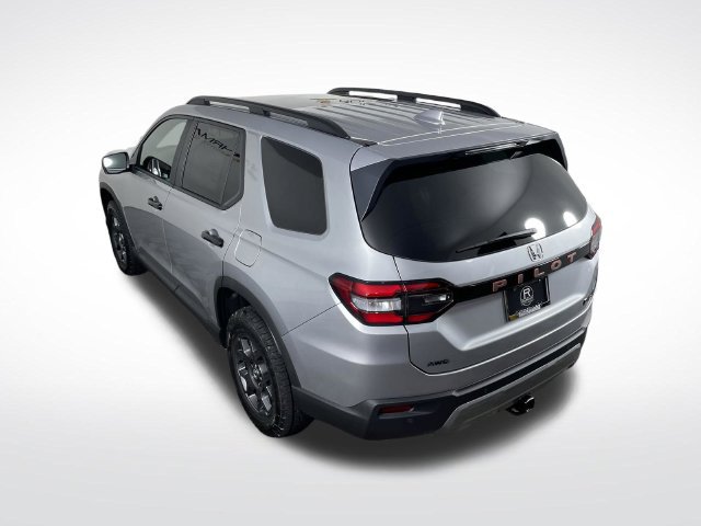 New 2026 Honda Pilot TrailSport image 19