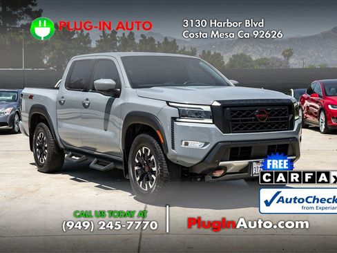 Used 2023 Nissan Frontier PRO-4X w/ Tow Package AWD/4WD image 3