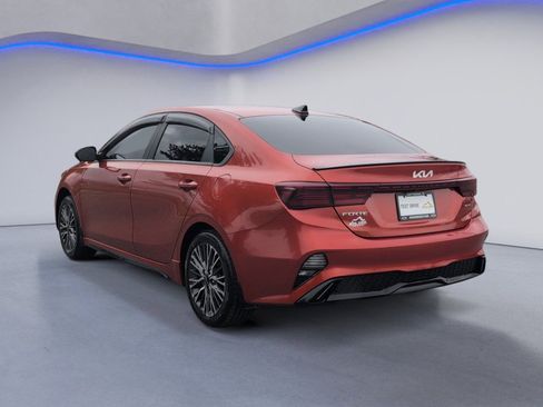 Used 2022 Kia Forte GT-Line w/ GT-Line Premium Package FWD image 3