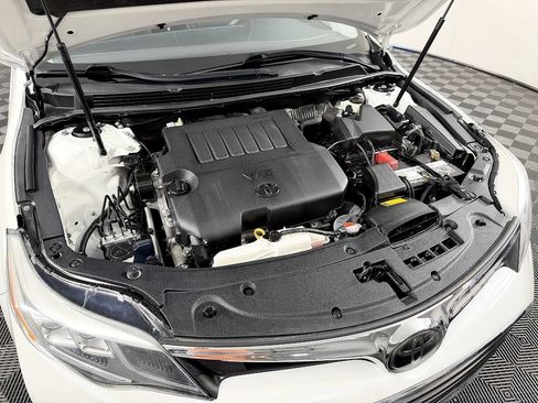 Used 2016 Toyota Avalon Limited FWD image 22