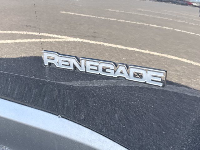 Used 2019 Jeep Renegade Altitude w/ Quick Order Package 2XM AWD/4WD image 13