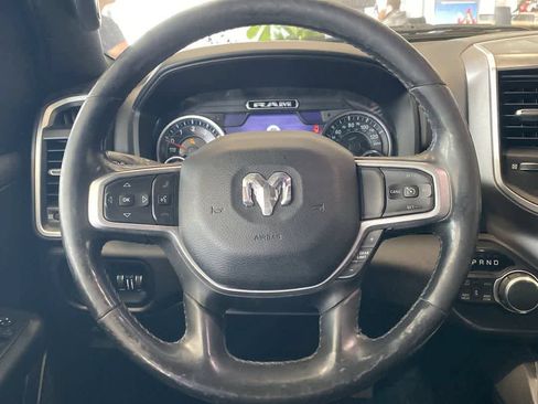 Used 2019 RAM 1500 Big Horn AWD/4WD image 17