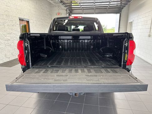 Certified 2019 Toyota Tundra Platinum AWD/4WD image 10
