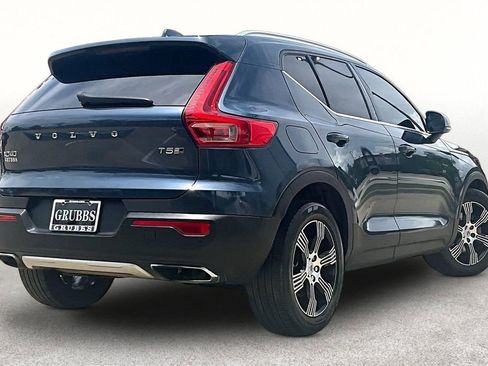 Used 2019 Volvo XC40 T5 Inscription AWD/4WD image 2