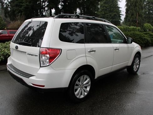 Used 2012 Subaru Forester 2.5X Premium image 3