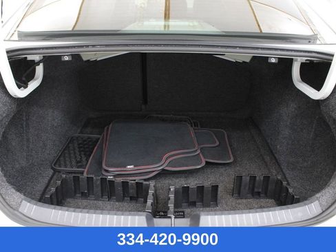 Used 2020 Volkswagen Jetta GLI image 29