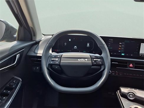 New 2025 Kia EV6 Light image 5