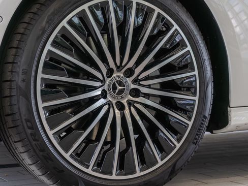 Used 2026 Mercedes-Benz E 350 4MATIC Sedan image 31