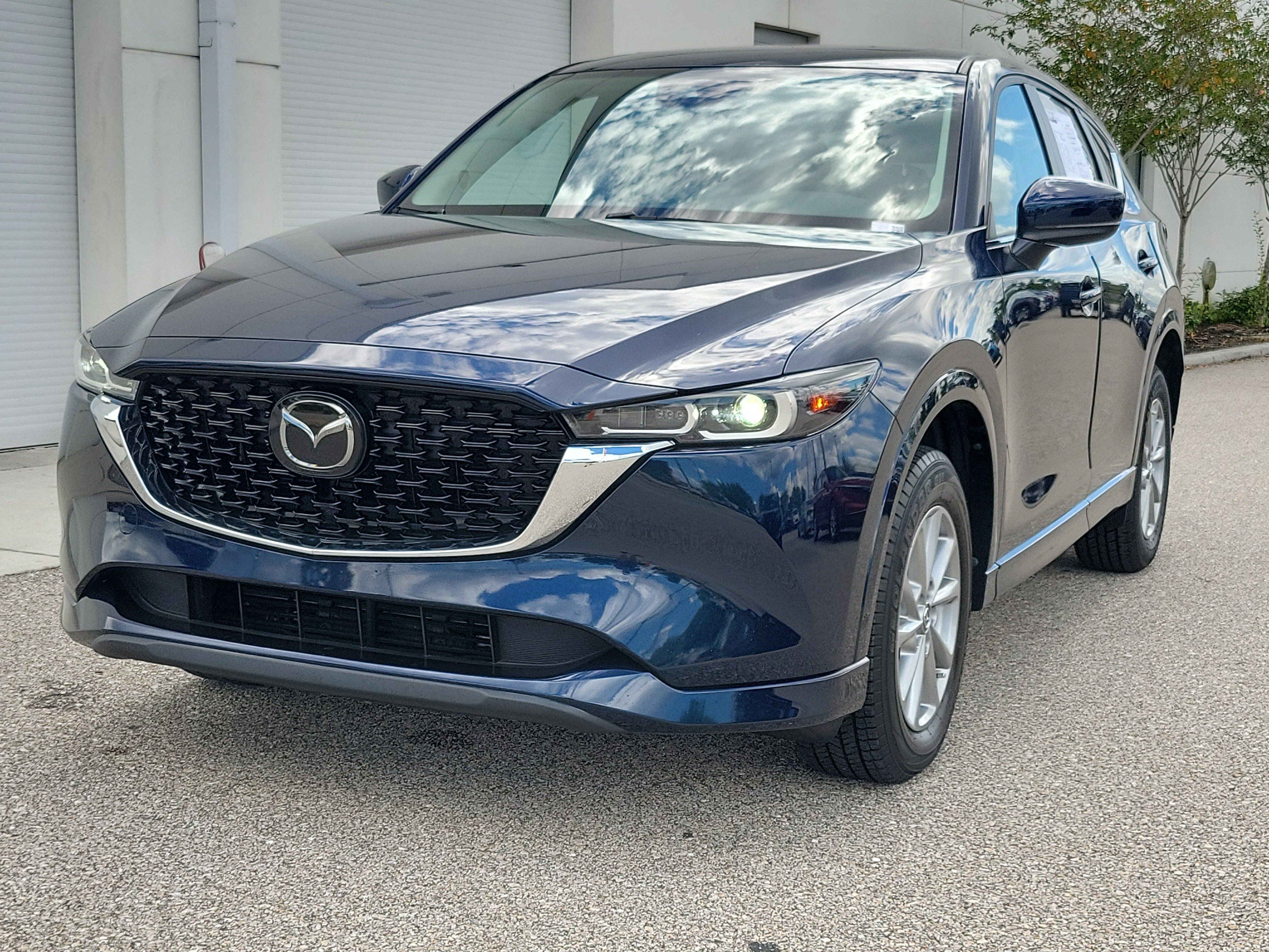 Used 2024 MAZDA CX-5 AWD 2.5 S w/ Preferred Package image 3