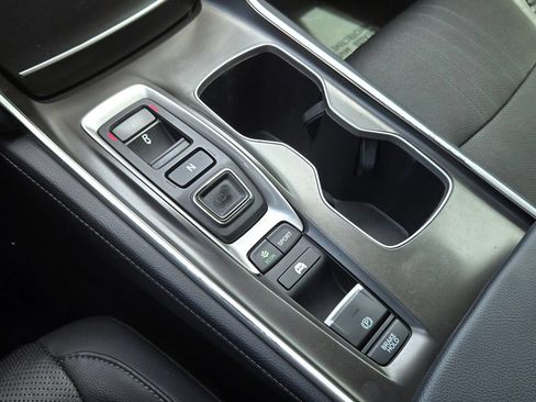 Used 2018 Honda Accord EX-L image 19