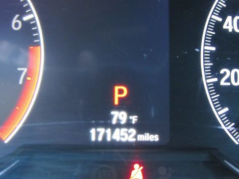 Used 2019 Honda Accord Sport image 15